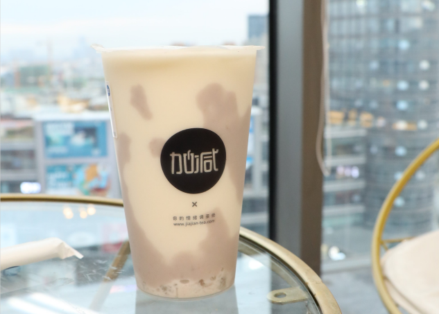 必一运动茶饮：奶茶加盟有哪些优势值得信赖